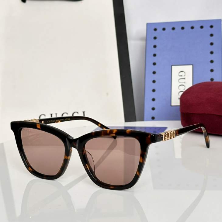 Picture of Gucci Sunglasses _SKUfw79338129fw